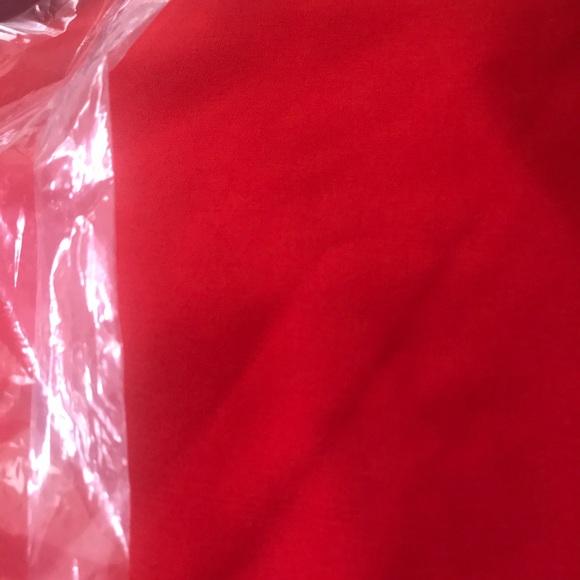 Sold❗️New Chic Red Bubble Sleeve Top Jumpsuit - Picture 2 of 2